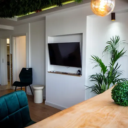 Eroii Revolutiei 84 Apartment Bukarest