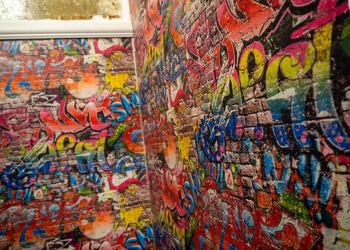 Eroii Revolutiei 84 * Бухарест