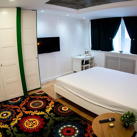 Eroii Revolutiei 84 *