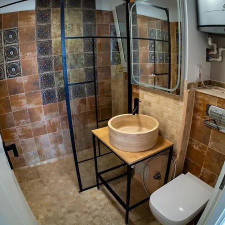 Eroii Revolutiei 84 Apartment *