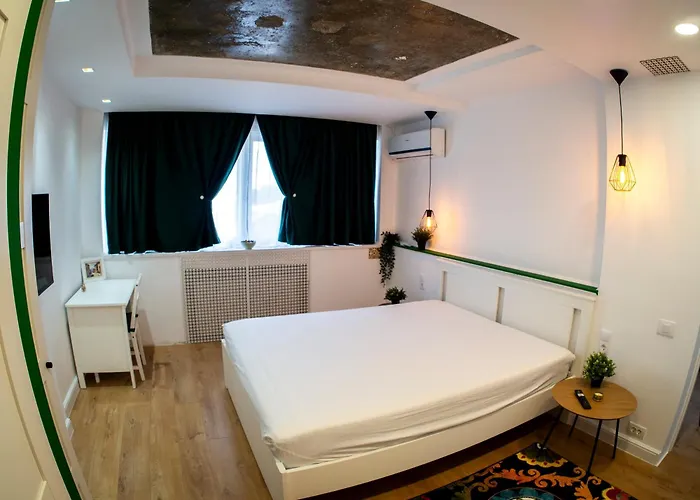 Apartman Eroii Revolutiei 84 *