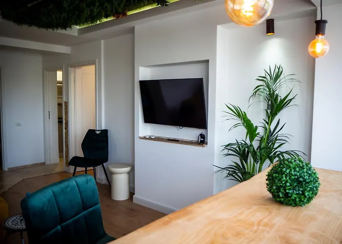 Eroii Revolutiei 84 Apartman Bukarest