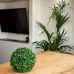 Apartment Eroii Revolutiei 84 Bucharest