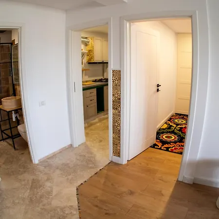 Eroii Revolutiei 84 Apartamento