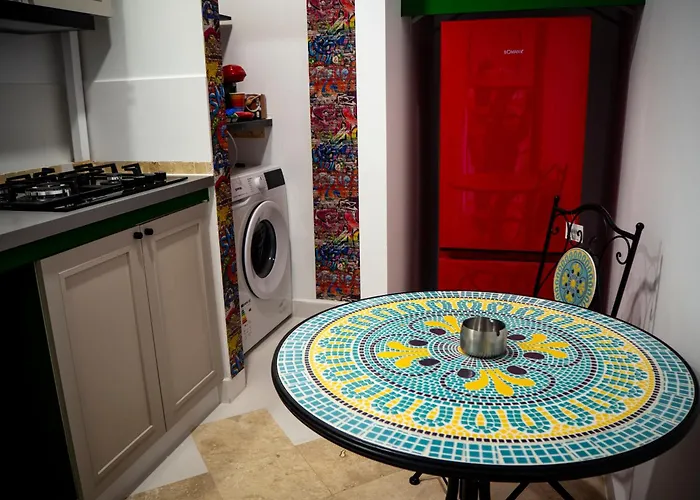 Eroii Revolutiei 84 * Bucharest