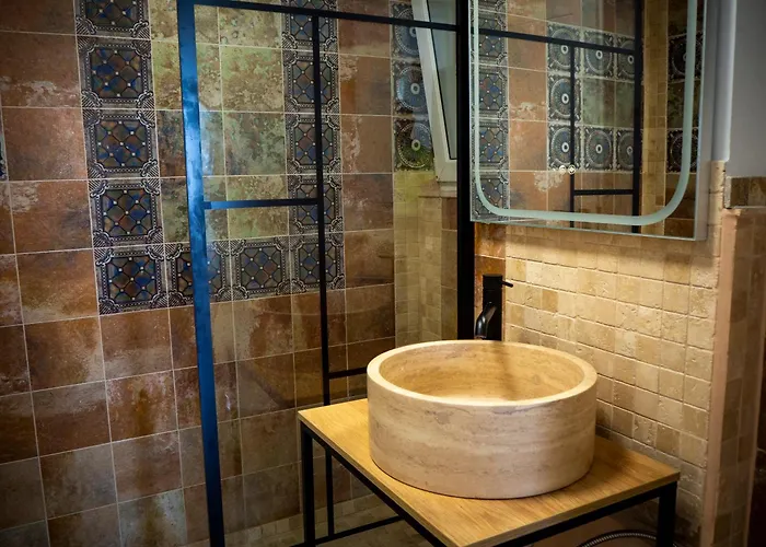 Apartment Eroii Revolutiei 84 Bucharest